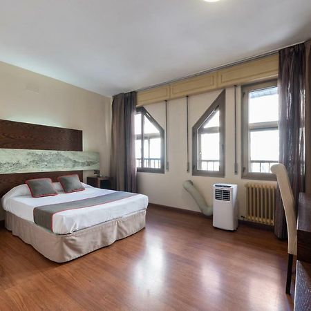 Oyo Hotel Francabel Cuenca  Eksteriør billede