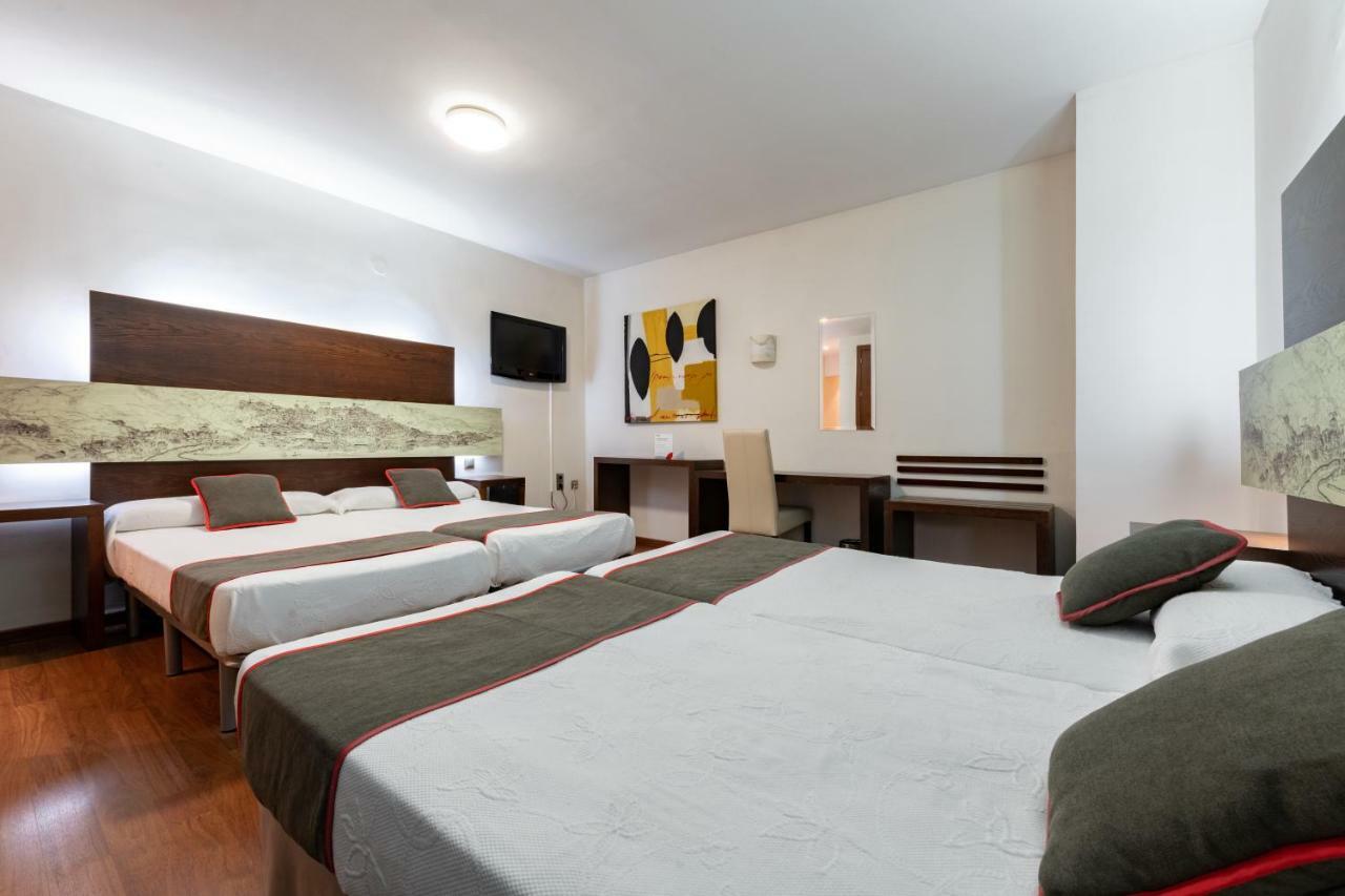 Oyo Hotel Francabel Cuenca  Eksteriør billede